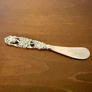 VTG Godinger Grapevine Repousse Paddle Butter Cheese Spreader